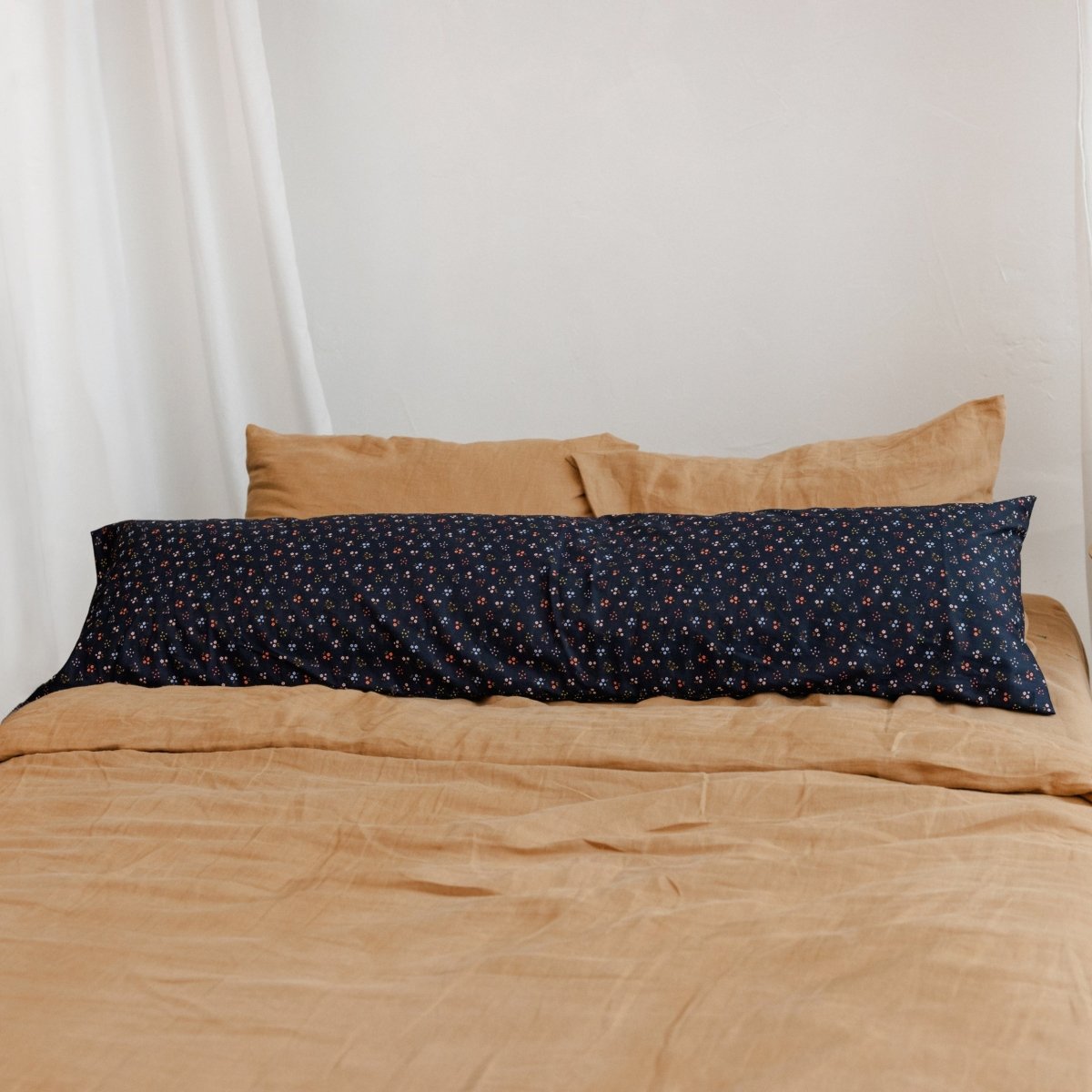 MINICAMP Long Maternity & Lumbar Support Pillow with Organic Cover in Navy Blue – Lumbar Pillows for children, available at Learning Bugs UK