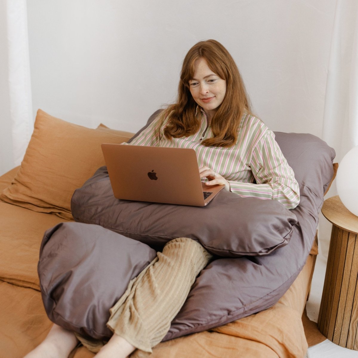 MINICAMP U-Shaped Comfort Pillow with Natural Sateen Cotton Cover in Cacao | Kapok & Latex Blend or PES Filling – Body Pillows U Shaped for children, available at Learning Bugs UK