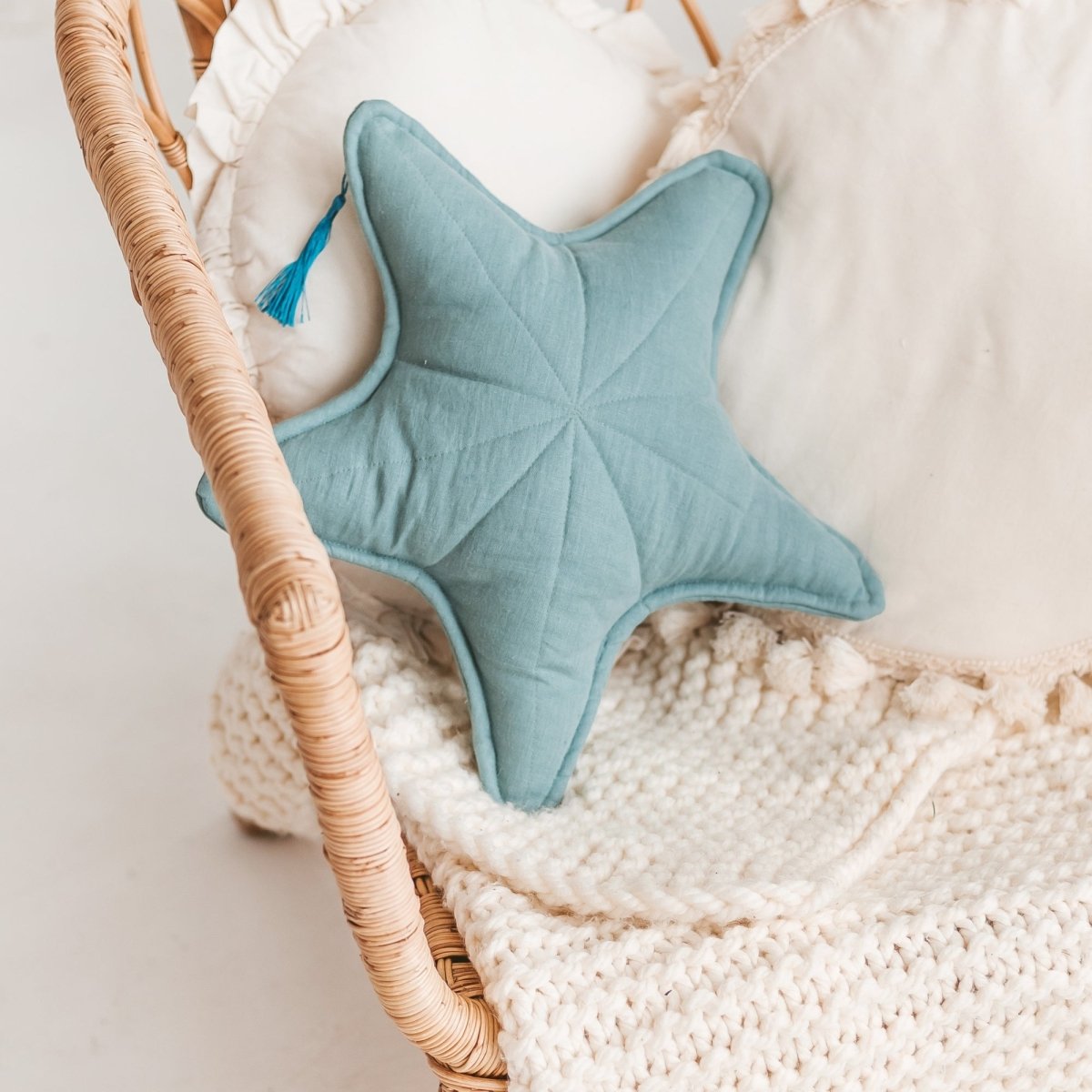 MINICAMP Linen Sea Star Pillow – Mint Throw Pillow for Coastal & Beach Decor – Decorative Pillows for children, available at Learning Bugs UK