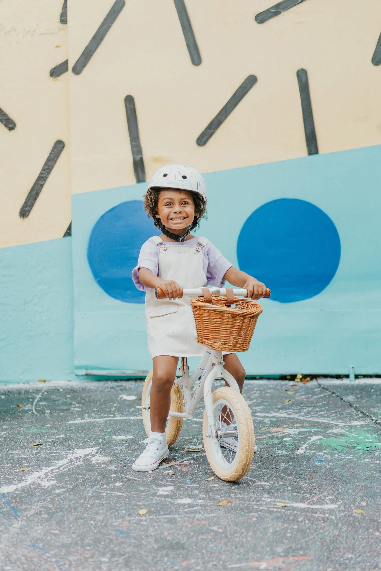 Banwood x Marest Balance Bike & Helmet Set – Allegra White
