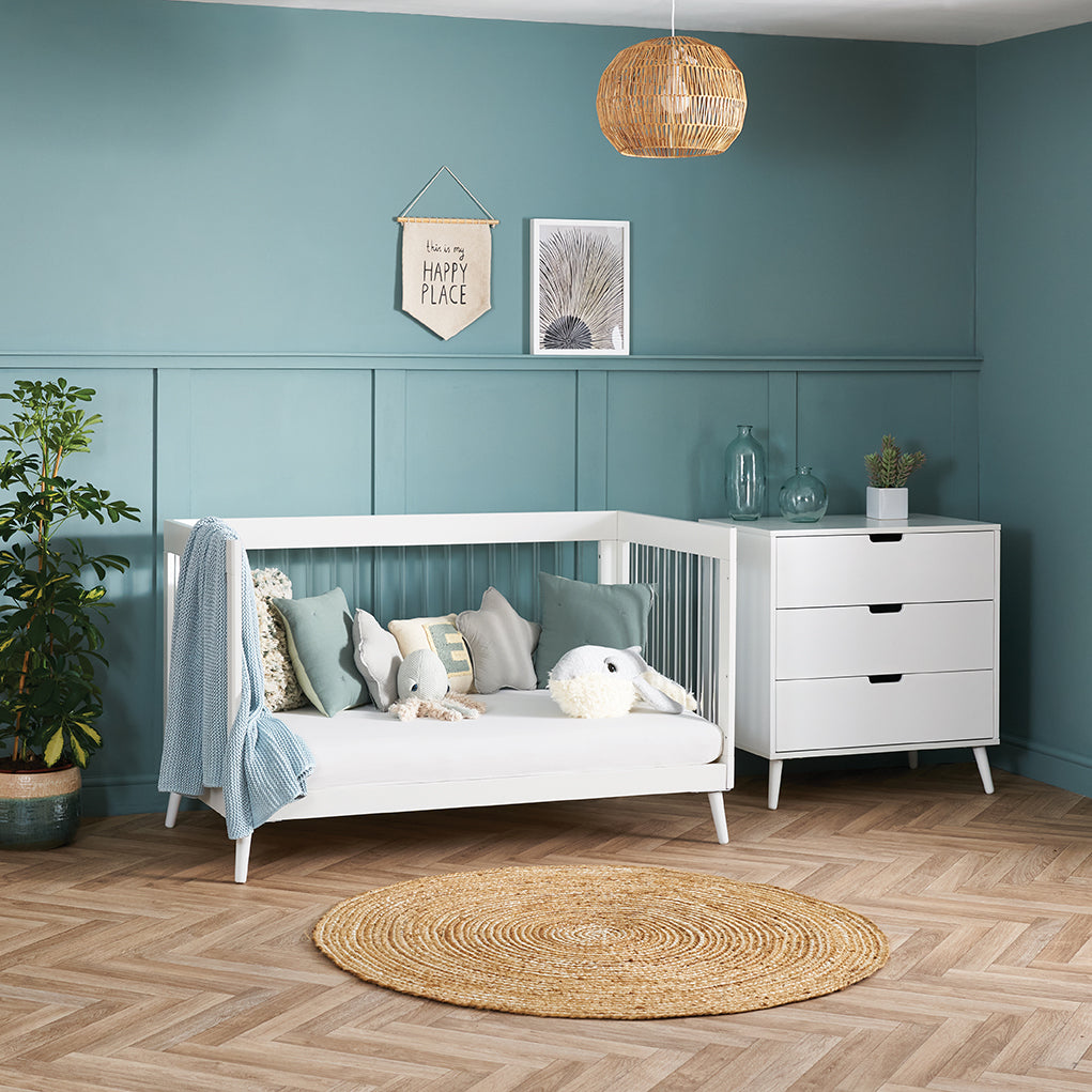 Obaby Maya 2 Piece Room Set - White With Acrylic