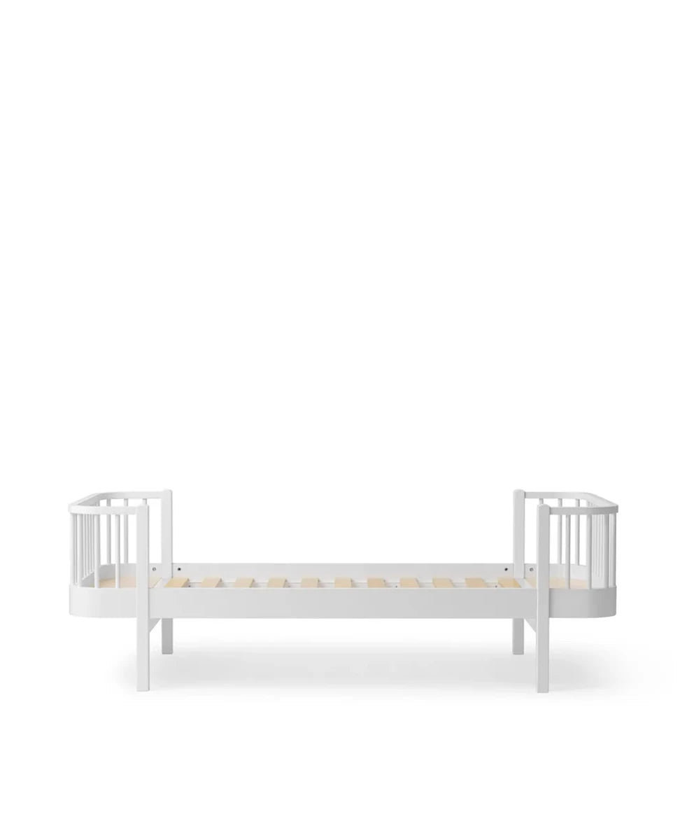 Oliver Furniture Wood Original Bed - White