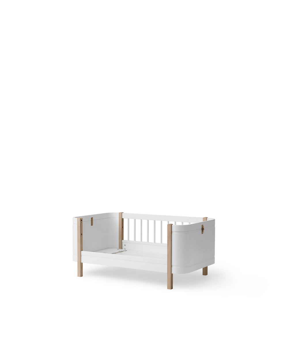 Mini+ Cot Bed Incl. Junior Kit - White/Oak (0-9 Years) – Cot Beds for children, available at Learning Bugs UK