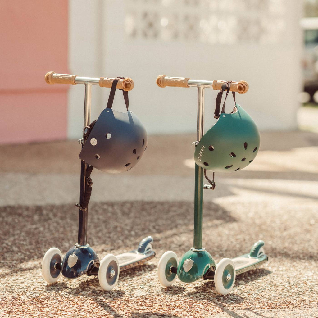 Banwood Scooter – Stylish 3-Wheel Kids Scooter (Navy)