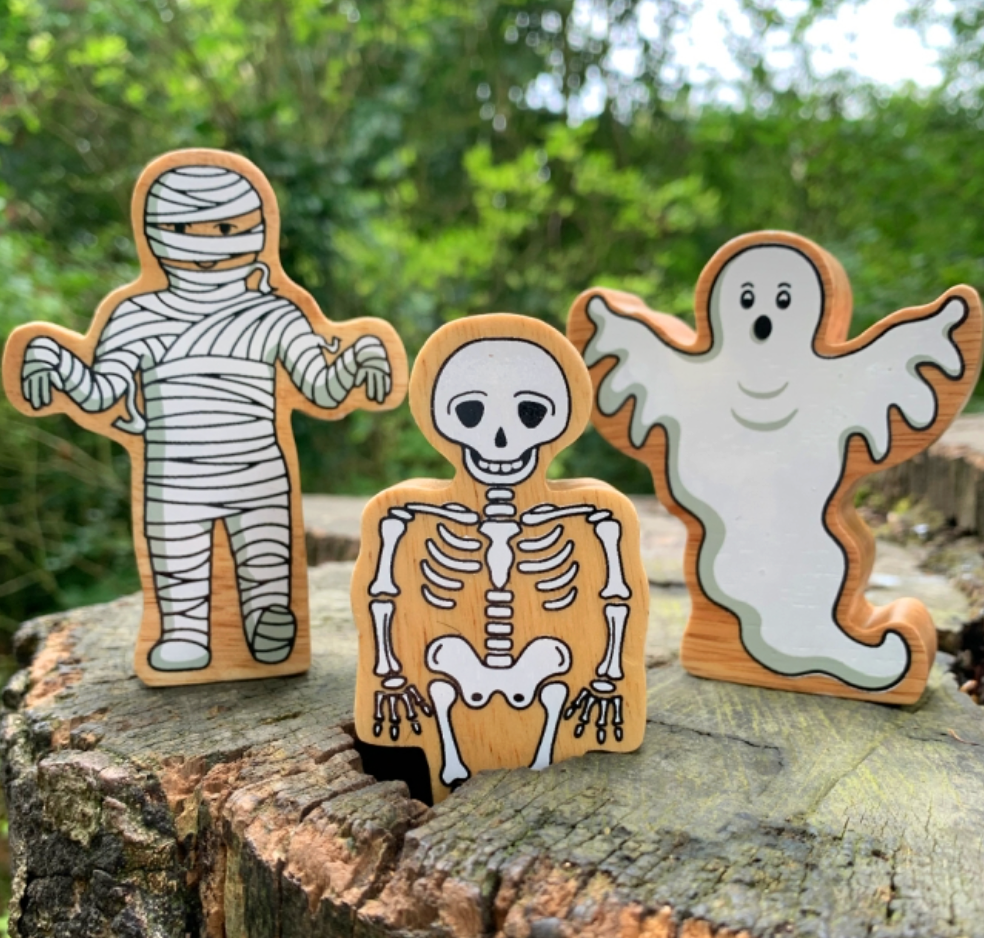 Lanka Kade Wooden White Skeleton Toy