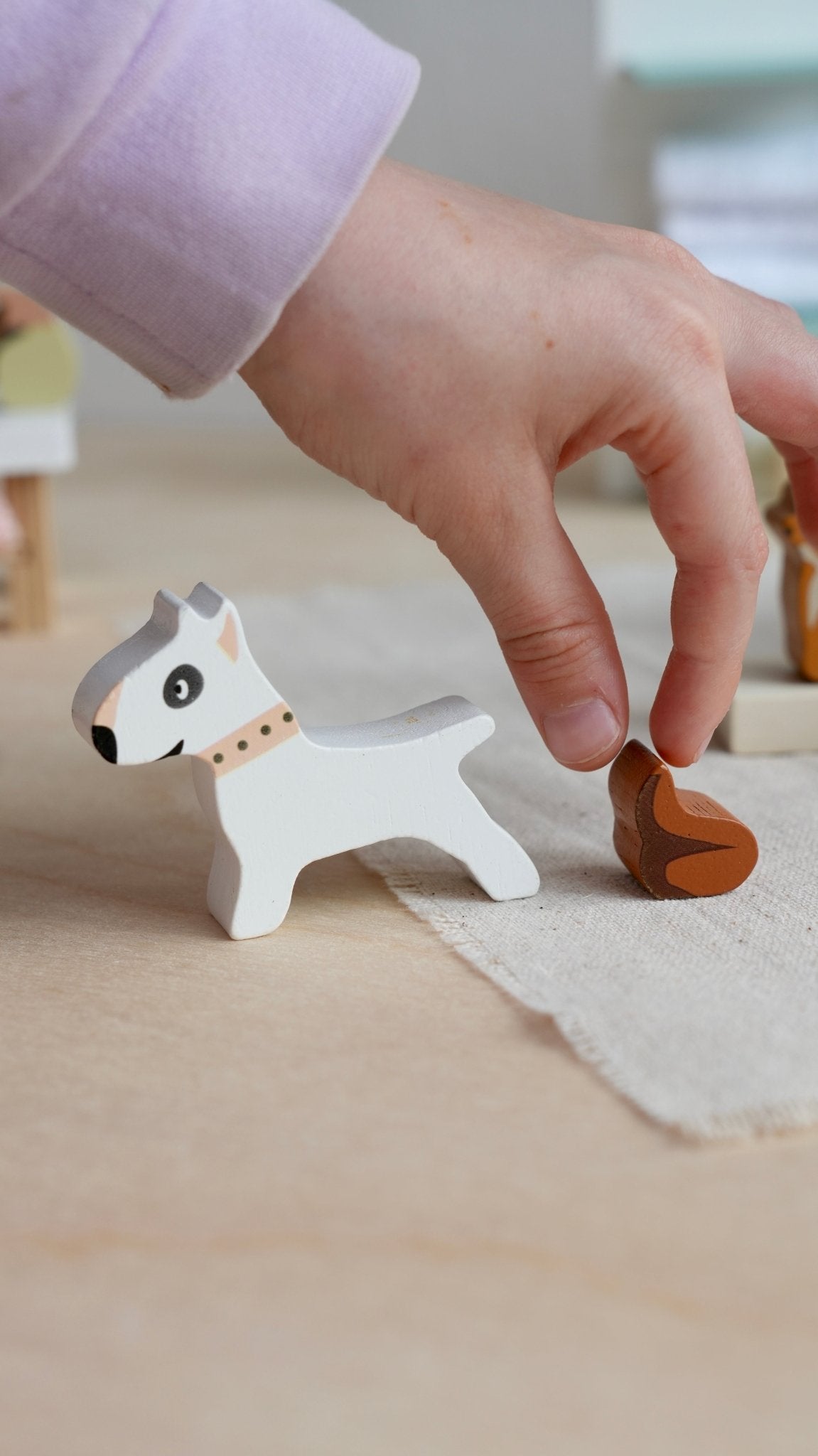 Buy Waggy Tails Dog Salon | Wooden dolls house pet set for kids by Learning Bugs UK