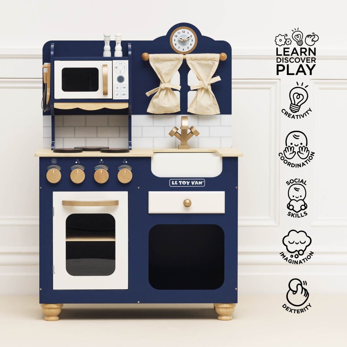 Oxford Wooden Play Kitchen – Toy Kitchens & Play Food for children, available at Learning Bugs UK