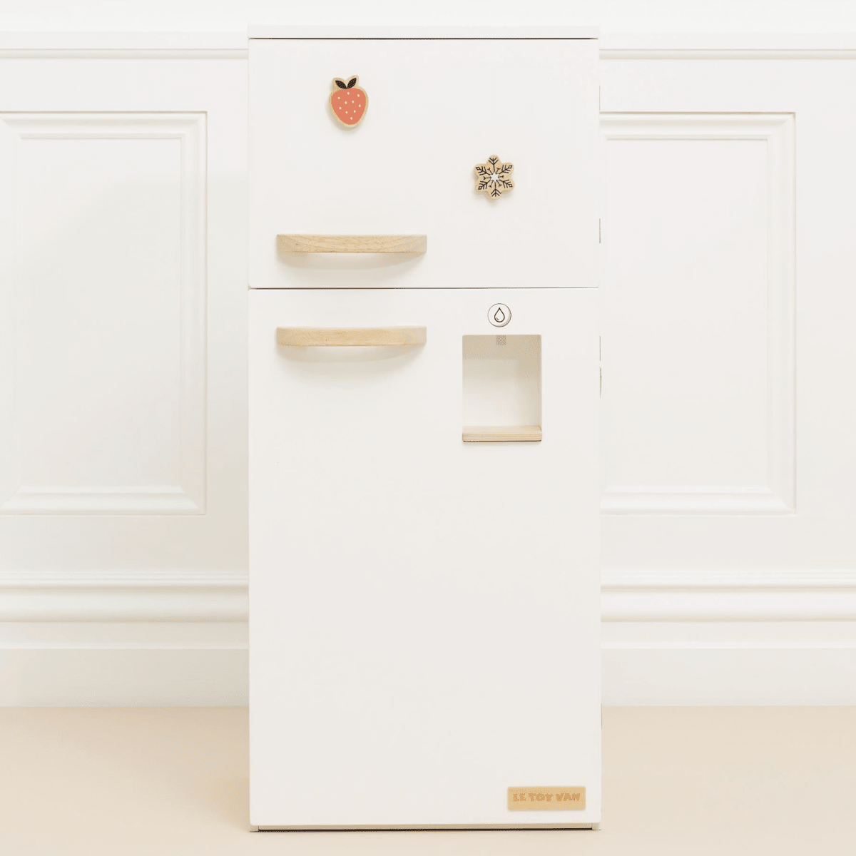 Kitchen Freestanding Fridge Freezer – Toy Kitchens & Play Food for children, available at Learning Bugs UK