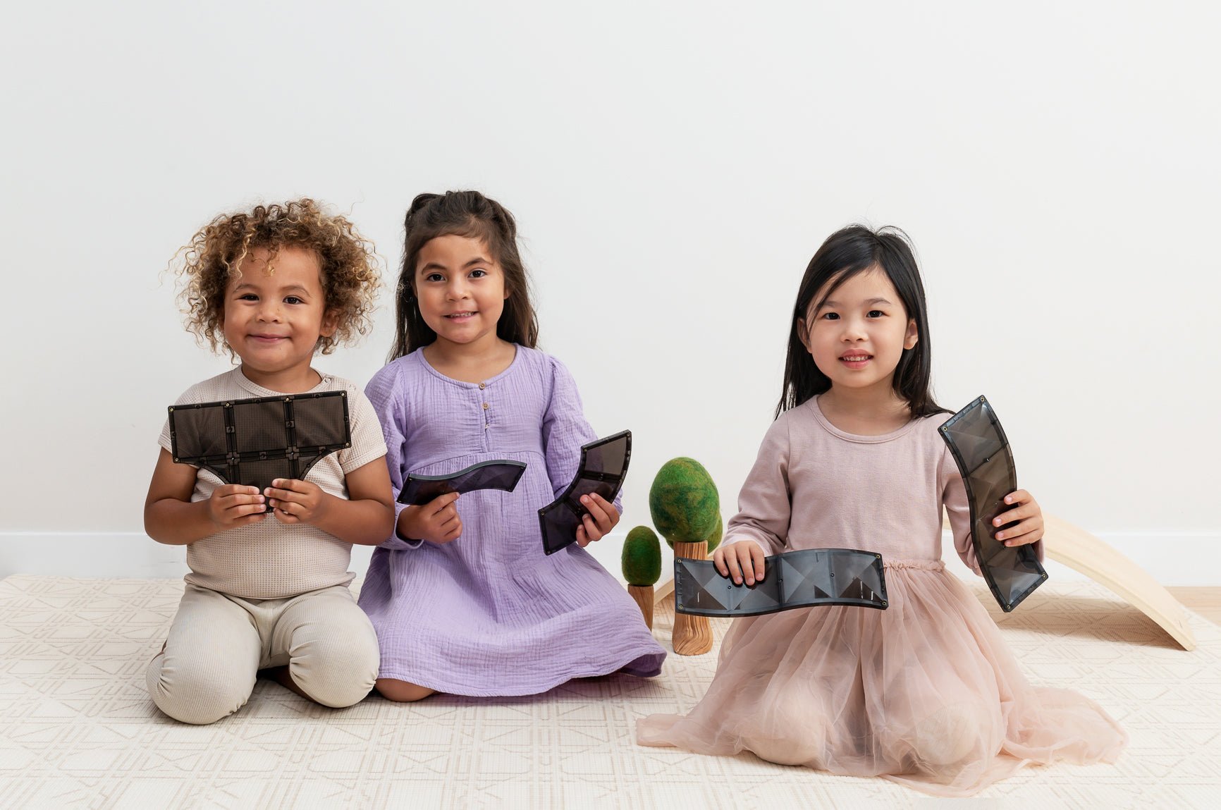 Buy NEW : Connetix - Ramps & Intersections Pack 16 pc | for kids by Learning Bugs UK