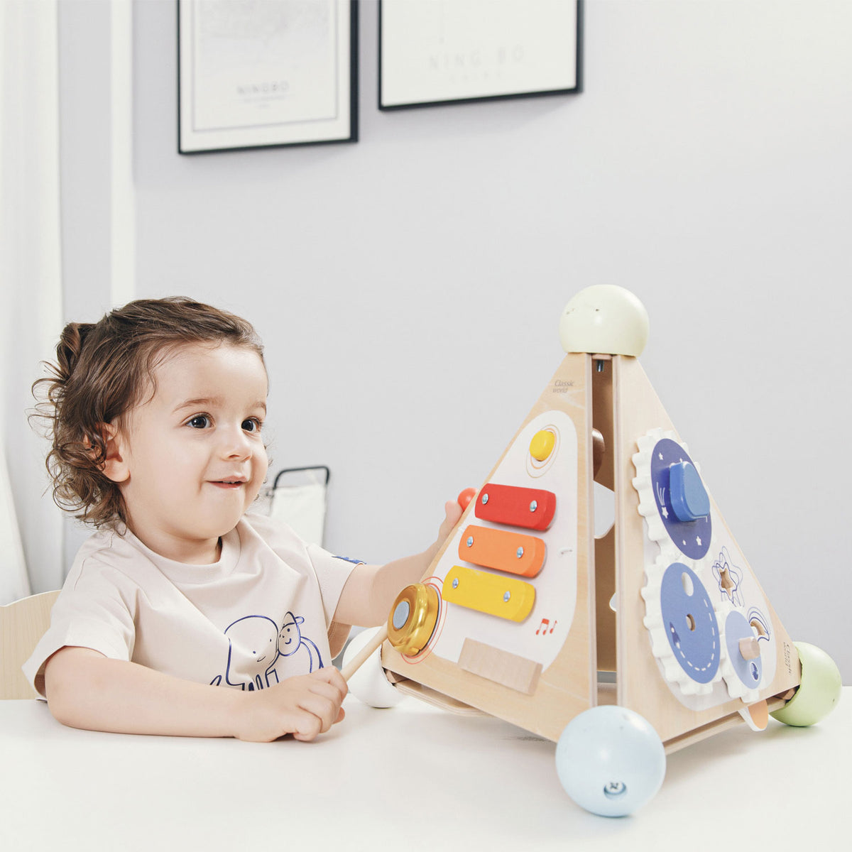 Pyramid Activity Box – Classic World Wooden Toy – Learning Bugs