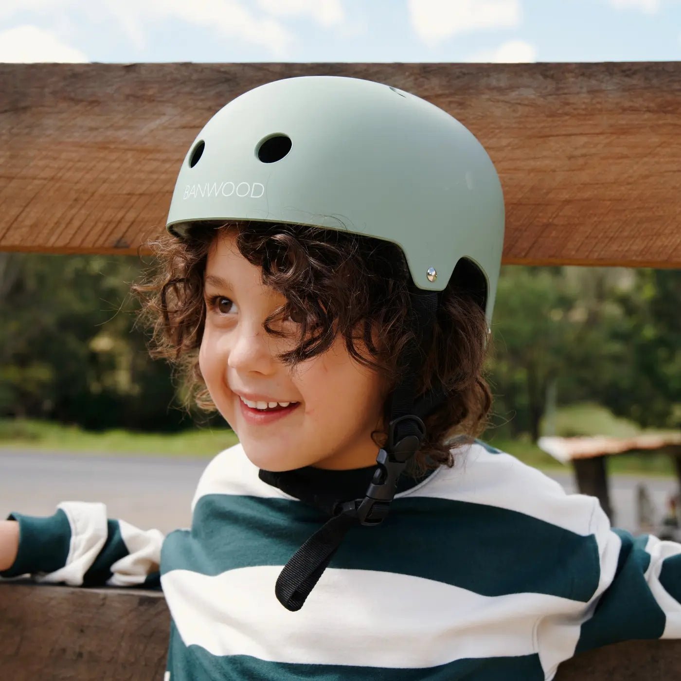 Buy Banwood Classic – Kids Bike & Scooter Helmet (Matte Forest) | HELMET for kids by Learning Bugs UK
