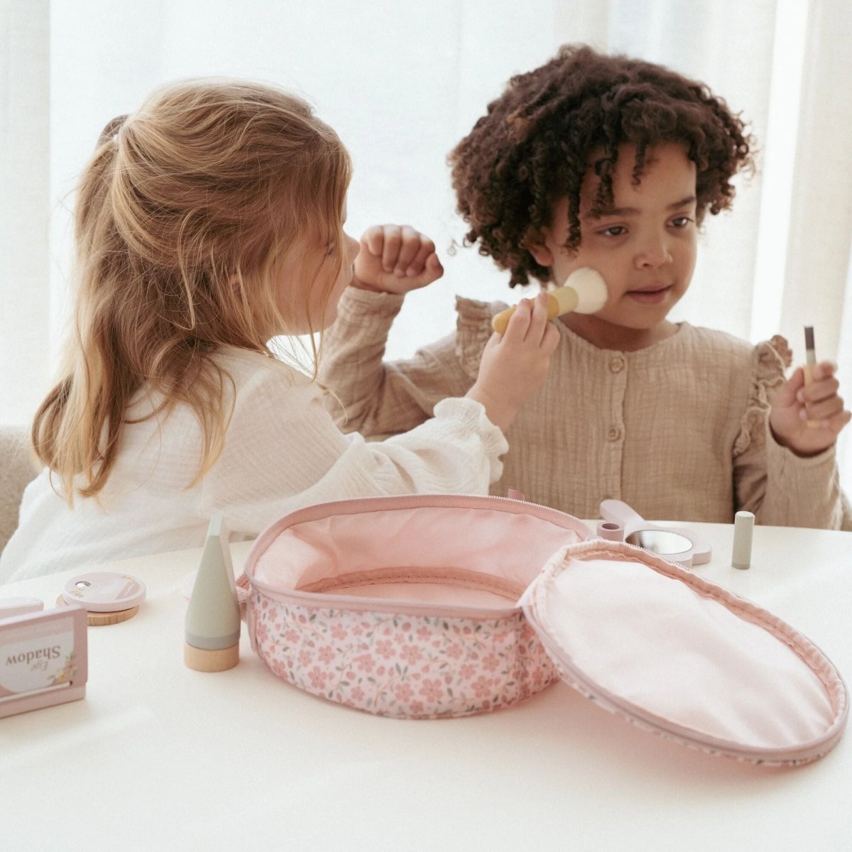 Wooden Beauty Case – Roleplay for children, available at Learning Bugs UK