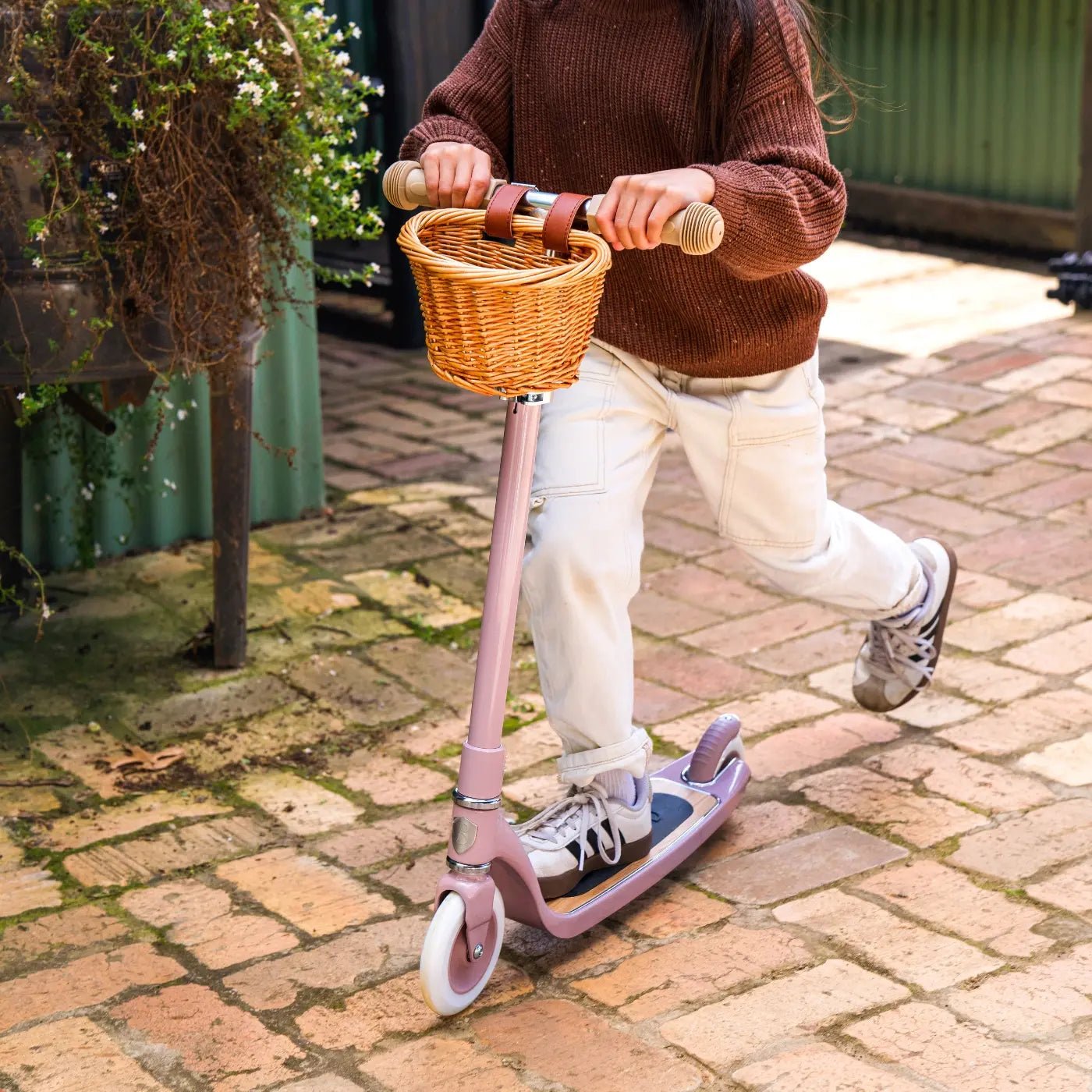 Buy Banwood Maxi Scooter – Kids Two - Wheel Scooter (Dusty Pink) | SCOOTER_MAX for kids by Learning Bugs UK