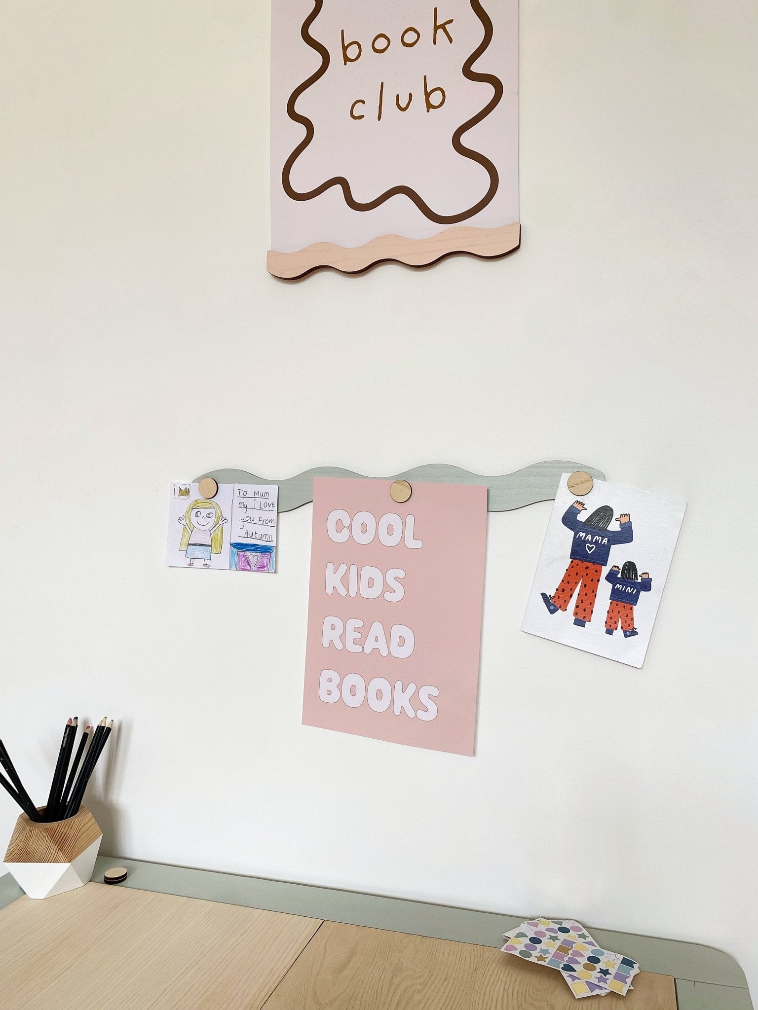 Buy The Art Display Bar - Wavy - Colourpop | Wall Hangings / Display for kids by Learning Bugs UK