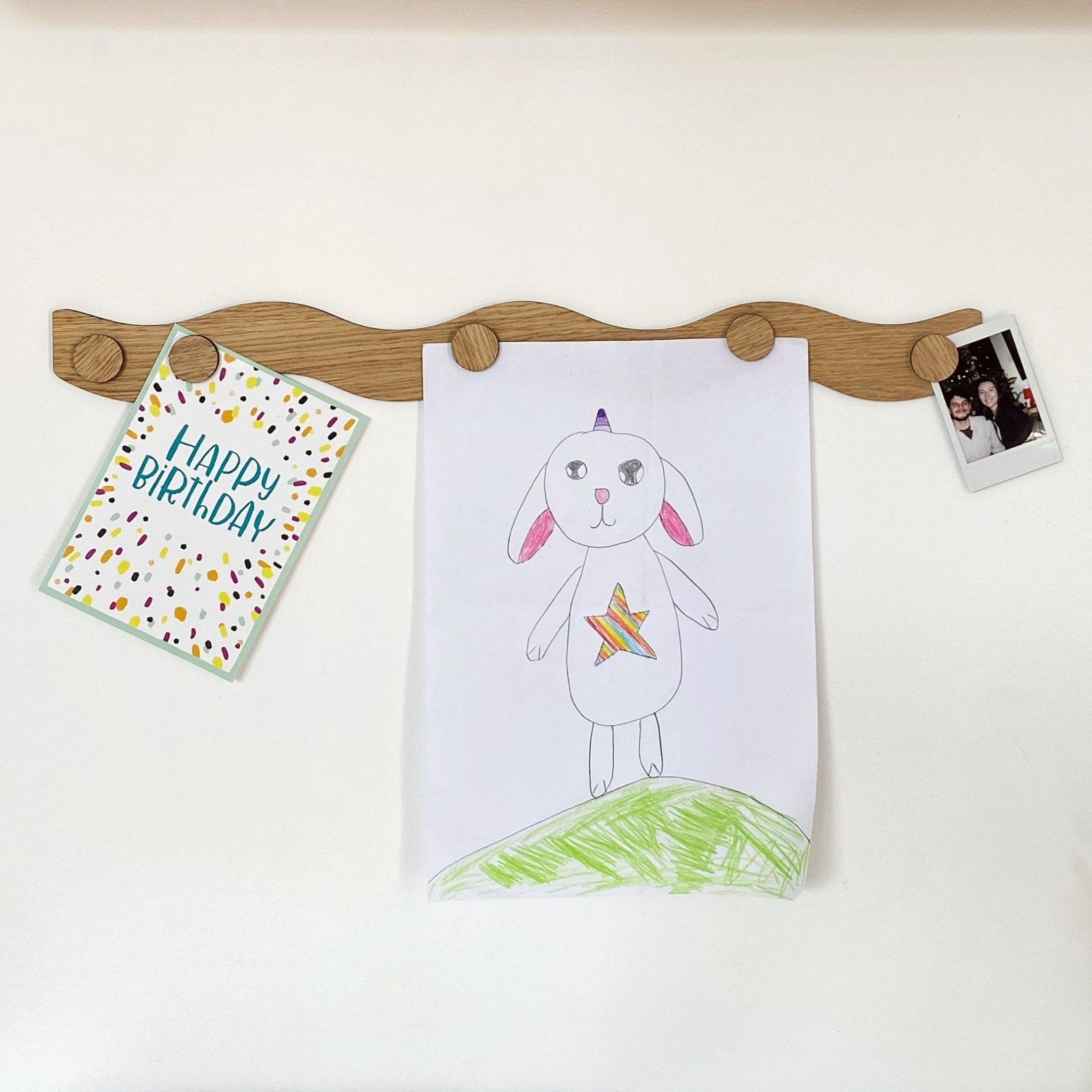 Buy The Art Display Bar - Wavy - Oak | Wall Hangings / Display for kids by Learning Bugs UK