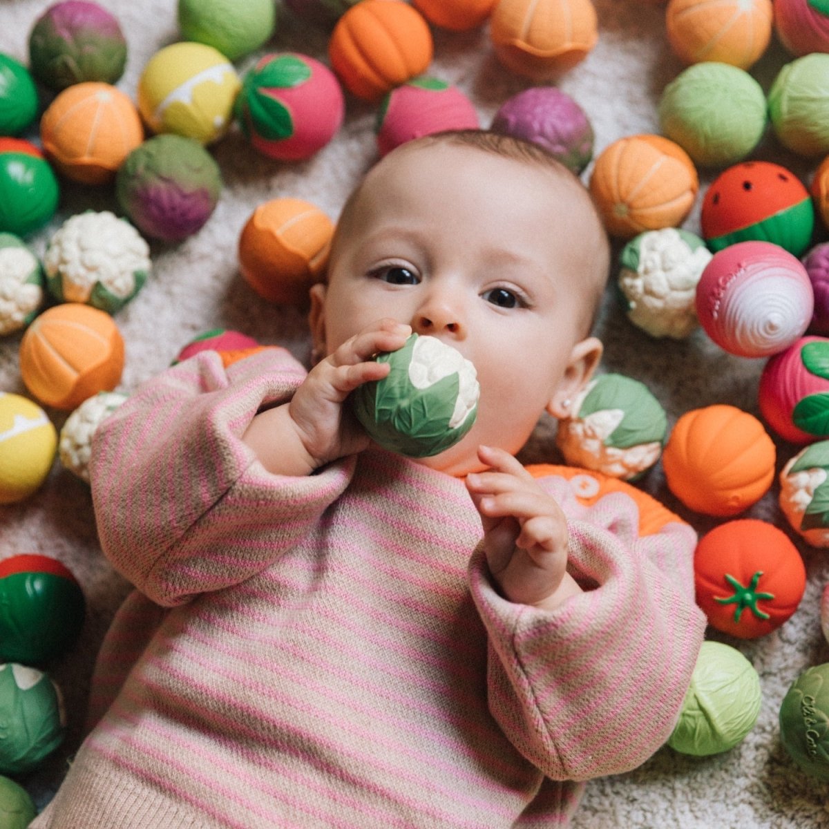 Oli & Carol Baby Sensory Ball Veggie Soup – Baby Sensory Toys for children, available at Learning Bugs UK