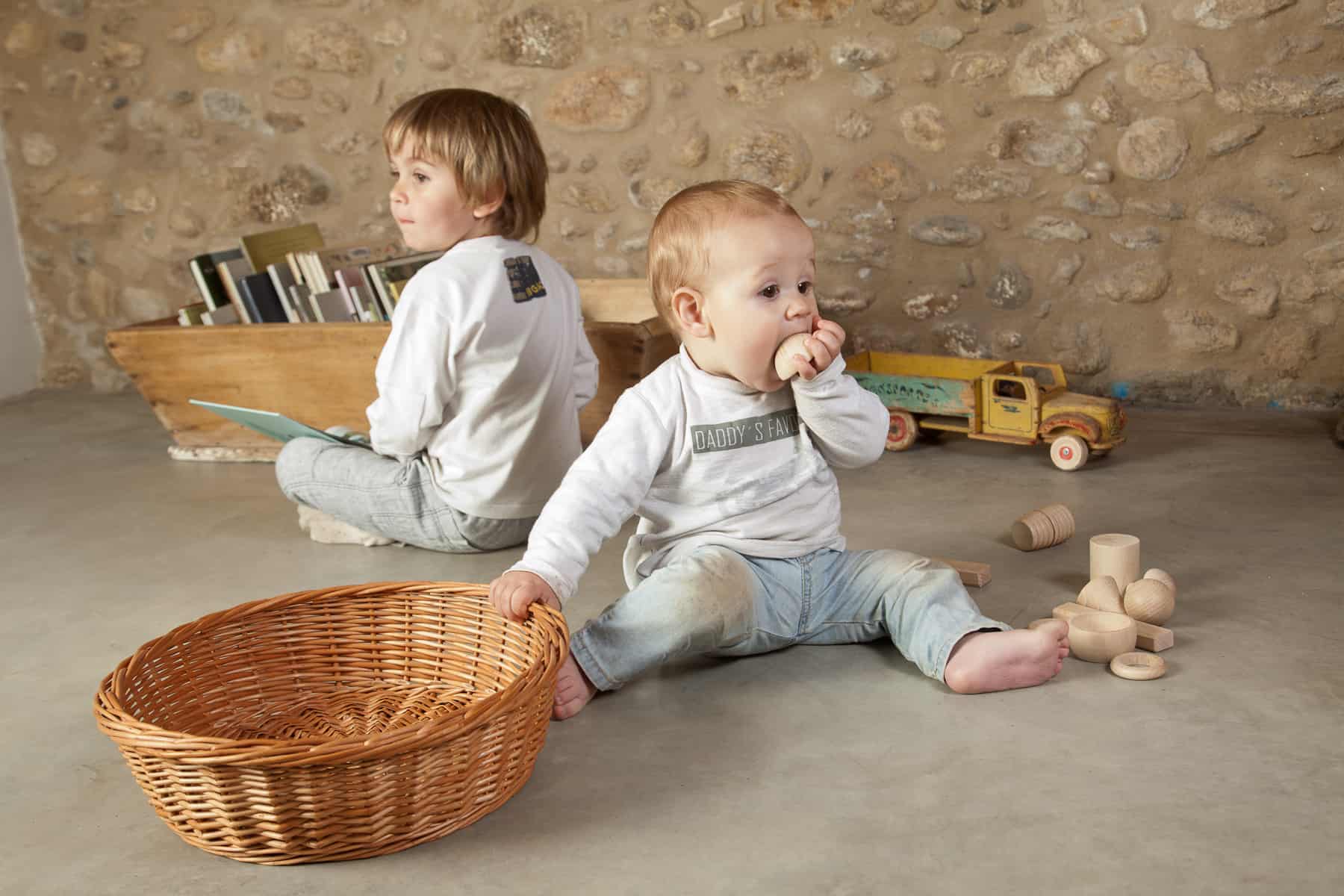 Grapat 10 Wooden Elements - Treasure Basket Set by Grapat - Learning Bugs UK