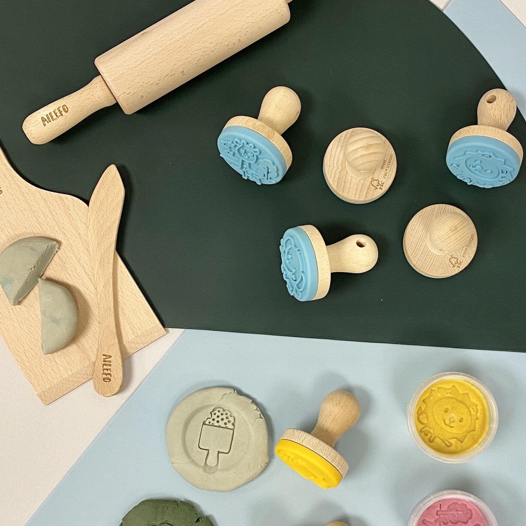 Ailefo Modelling Clay Stamps Set of 5 - Wildlife Stories by Ailefo - Learning Bugs UK